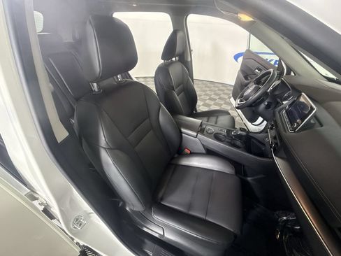 Used 2023 Nissan Rogue SV w/ SV Premium B Package AWD/4WD image 28