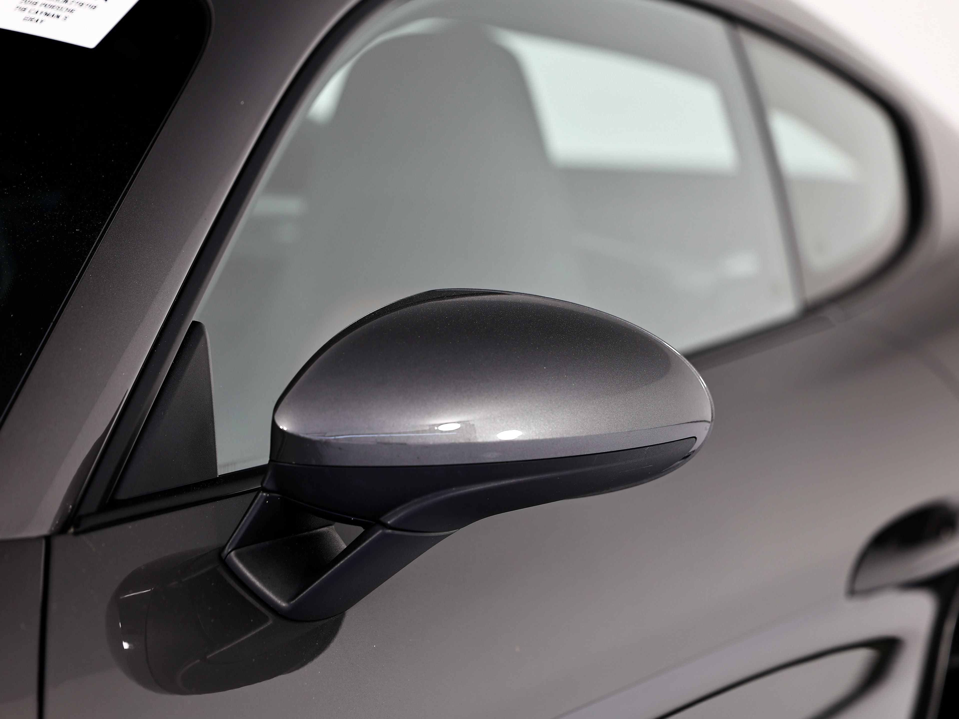 Used 2018 Porsche 718 Cayman S RWD image 10