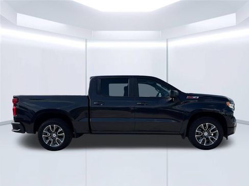 Used 2024 Chevrolet Silverado 1500 RST AWD/4WD image 9