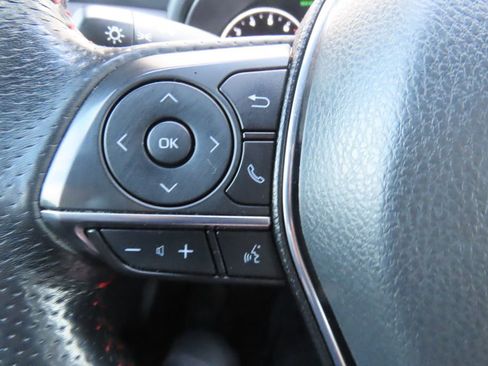 Used 2021 Toyota Avalon TRD image 11