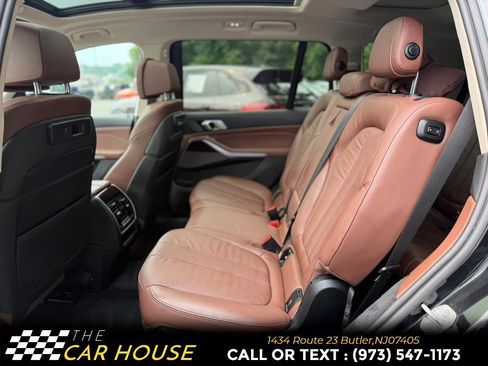 Used 2020 BMW X7 xDrive40i w/ Premium Package AWD/4WD image 19