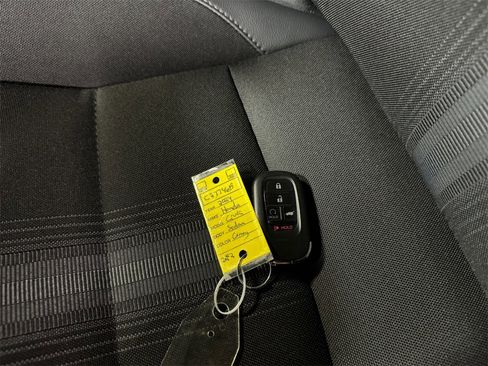 Used 2024 Honda Civic Sport image 32