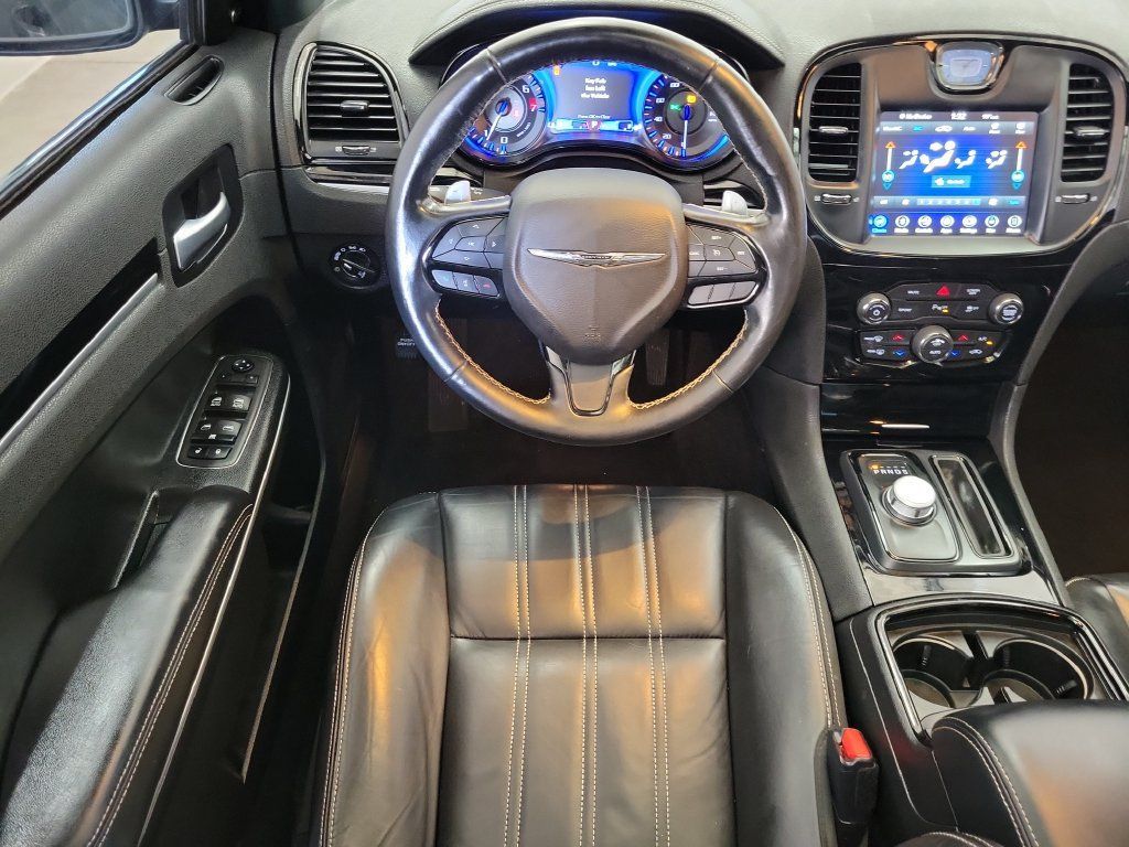 Used 2022 Chrysler 300 S RWD image 16