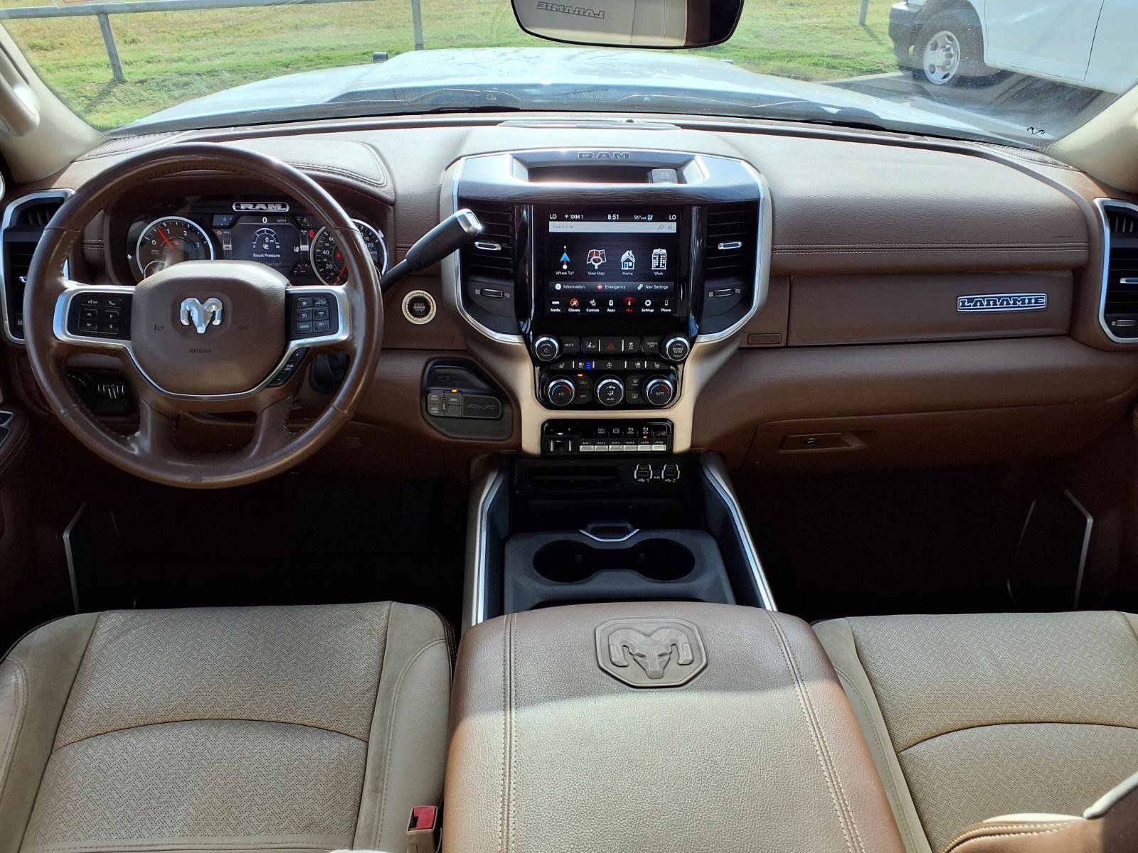 Used 2020 RAM 3500 Laramie AWD/4WD image 10