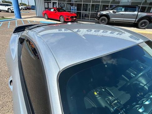 Used 2018 Ford Mustang GT Premium RWD image 7