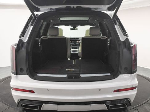 Used 2021 Cadillac XT6 Sport image 7
