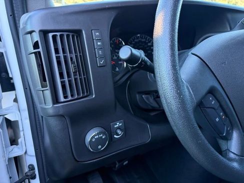 Used 2024 GMC Savana 2500 w/ Driver Convenience Package image 13