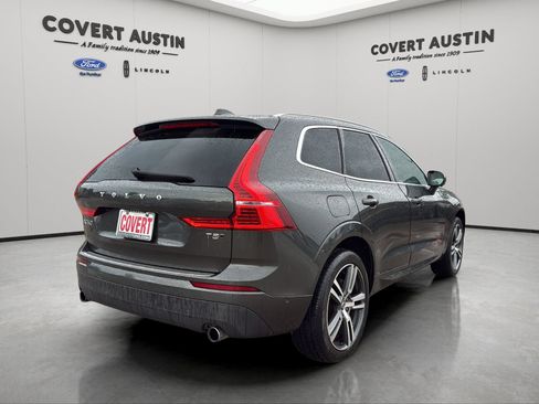 Used 2019 Volvo XC60 T5 Momentum w/ Multimedia Package AWD/4WD image 6