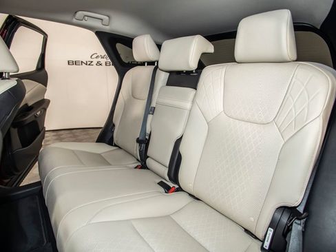 Used 2025 Lexus RX 350 w/ Convenience Package AWD/4WD image 14