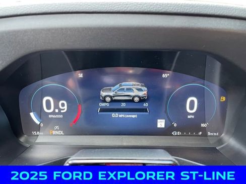 New 2025 Ford Explorer ST-Line image 2