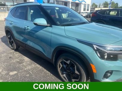 Used 2024 Kia Seltos EX
