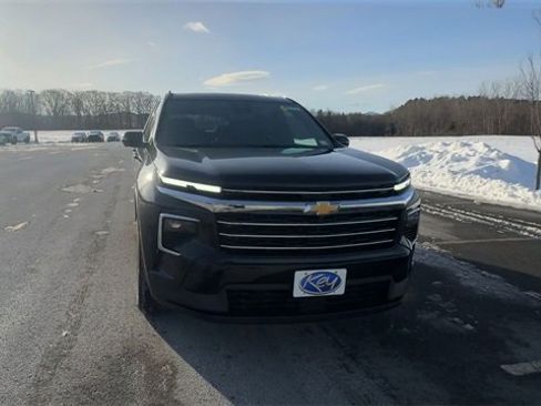 New 2026 Chevrolet Traverse LT w/ Driver Confidence Package image 3