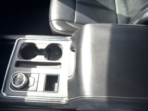 Used 2020 Ford Expedition XLT w/ Equipment Group 202A image 26