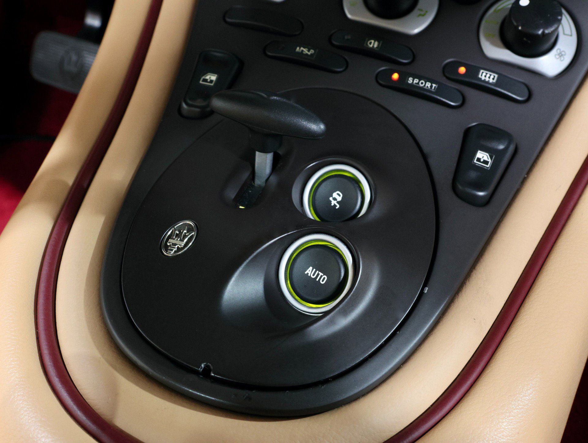 Used 2003 Maserati Coupe RWD image 20