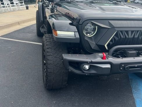 Used 2019 Jeep Wrangler Unlimited Rubicon AWD/4WD image 4