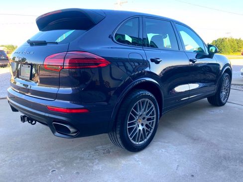 Used 2017 Porsche Cayenne Platinum Edition AWD/4WD image 5