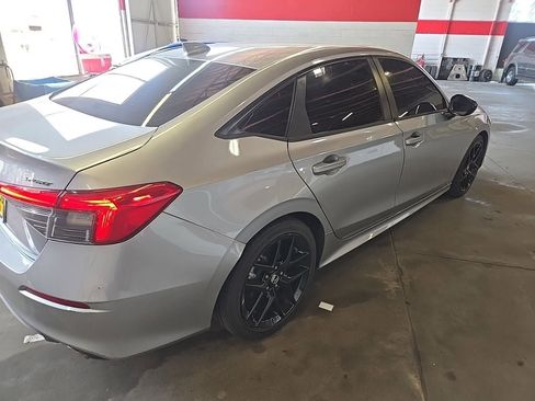 Used 2024 Honda Civic Sport image 6