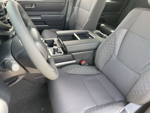 New 2026 Toyota Tundra SR5 AWD/4WD image 18