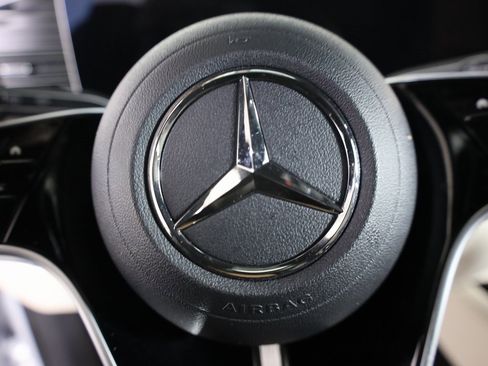 Certified 2025 Mercedes-Benz GLE 450 4MATIC image 15