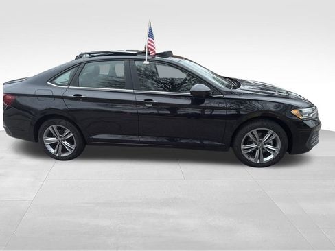 Used 2024 Volkswagen Jetta SE image 27