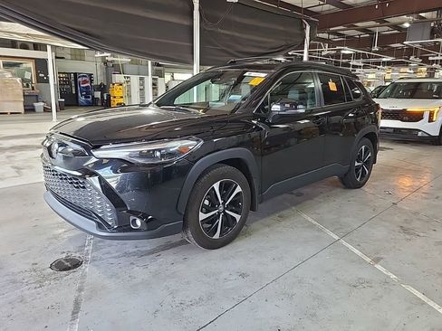 Used 2023 Toyota Corolla Cross AWD Hybrid w/ Convenience Package image 1