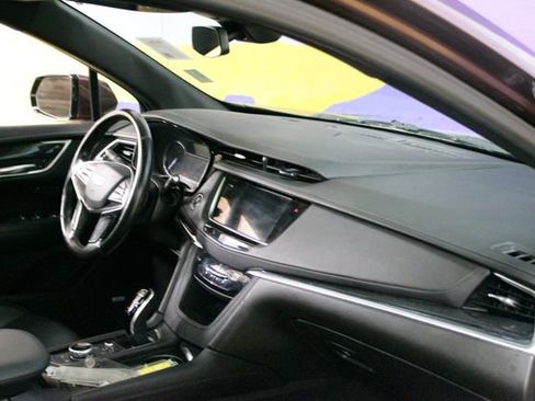 Used 2022 Cadillac XT5 Premium Luxury AWD/4WD image 12