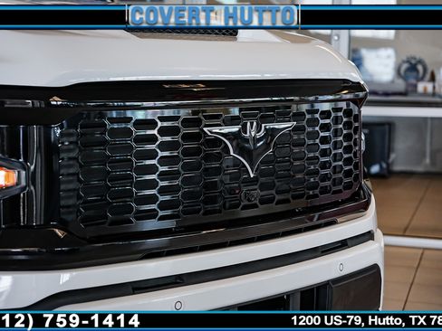 New 2025 Ford F150 XLT w/ Equipment Group 303A High image 3