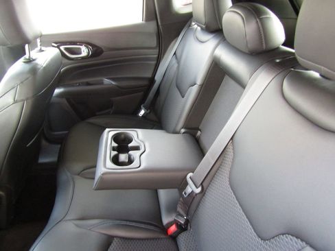 New 2026 Jeep Compass Latitude AWD/4WD image 30