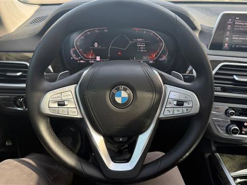Used 2020 BMW 740i xDrive w/ Cold Weather Package image 17