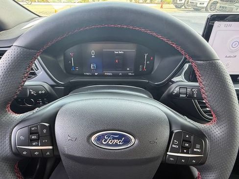 Used 2023 Ford Escape ST-Line w/ Tech Pack #1 AWD/4WD image 19