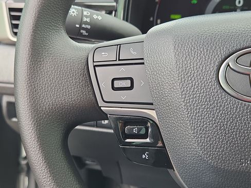 Used 2026 Toyota Camry LE image 20