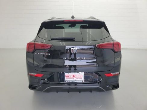 Used 2025 Buick Encore GX Sport Touring w/ Experience Buick Package FWD image 6