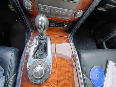 Used 2016 INFINITI QX80 4WD image 16