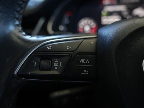 Used 2018 Audi Q7 3.0T Prestige image 12