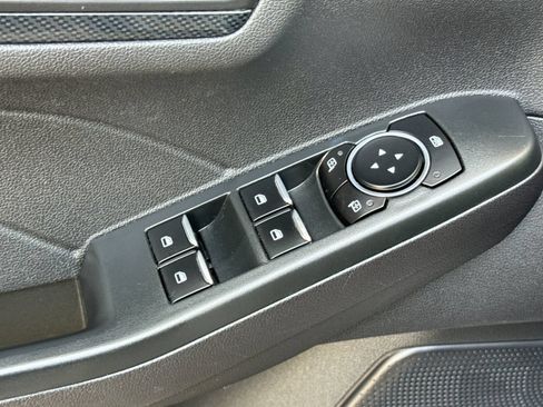 Used 2023 Ford Escape ST-Line w/ Tech Pack #1 AWD/4WD image 13
