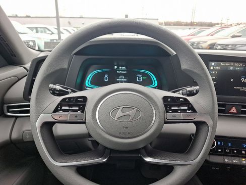 New 2026 Hyundai Elantra Blue image 13