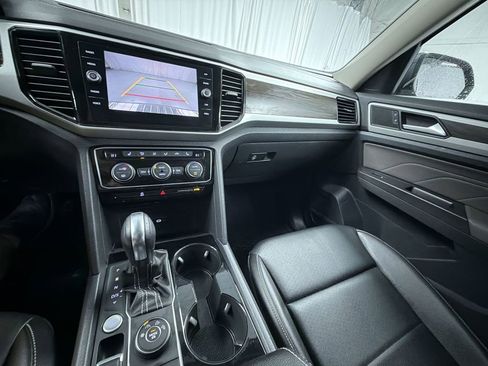 Used 2022 Volkswagen Atlas SE image 8
