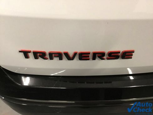 Used 2022 Chevrolet Traverse Premier w/ Redline Edition AWD/4WD image 15