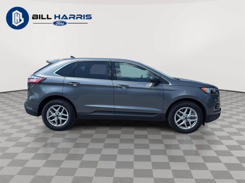 Used 2024 Ford Edge SEL AWD/4WD image 4