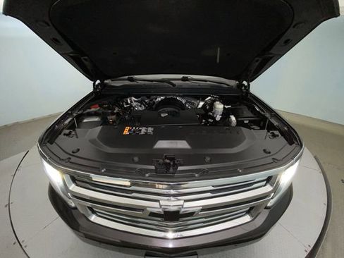 Used 2018 Chevrolet Tahoe Premier AWD/4WD image 27