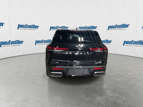 Used 2023 INFINITI QX60 Sensory w/ Vision Package AWD/4WD image 10