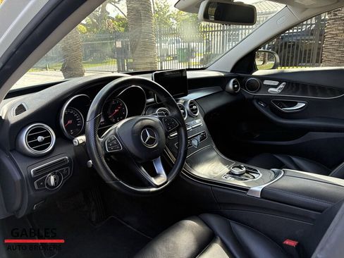 Used 2017 Mercedes-Benz C 300 Sedan image 14