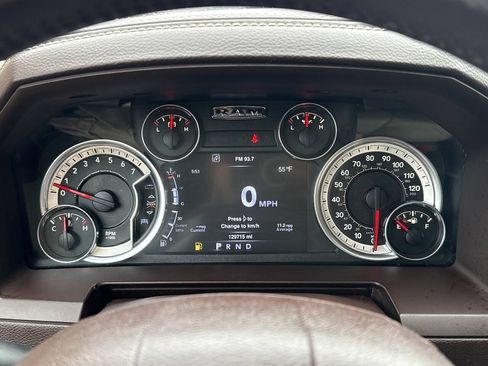 Used 2013 RAM 1500 Laramie w/ Convenience Group AWD/4WD image 33