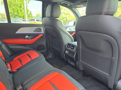 New 2025 Mercedes-Benz GLE 63 AMG S image 11