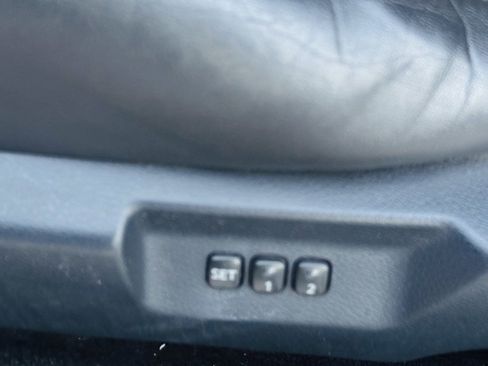 Used 2007 INFINITI G35 Coupe w/ Premium Pkg image 16