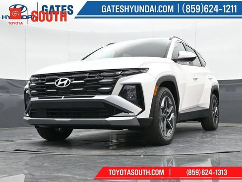 Used 2025 Hyundai Tucson SEL FWD image 35