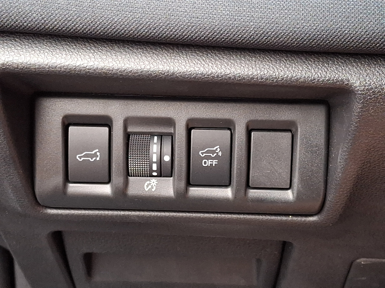 Certified 2024 Subaru Outback Premium AWD/4WD image 26