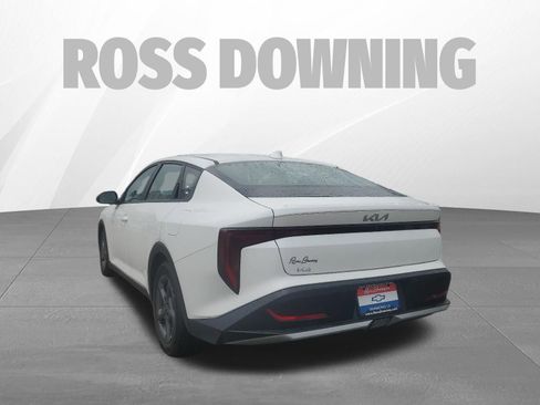 Used 2025 Kia K4 LXS image 6