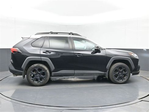 Used 2020 Toyota RAV4 TRD Off-Road image 15