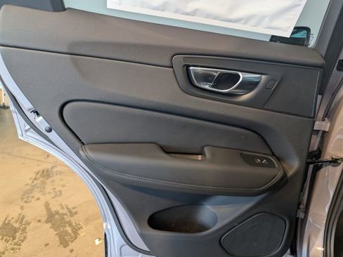 New 2026 Volvo XC60 B5 Ultra w/ Protection Package Premier image 23